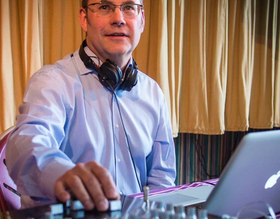 Paul Strudwick DJ picture by Roger Fickling